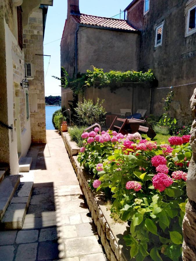 Rabski Dvor Apartman Rab Town Kültér fotó